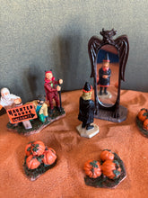 Load image into Gallery viewer, Halloween Kids Costume Group