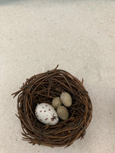 Load image into Gallery viewer, Birds Nest with Eggs