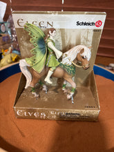Load image into Gallery viewer, Schleich Bayala Elven Falaroy
