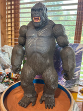 Load image into Gallery viewer, Miniature King Kong
