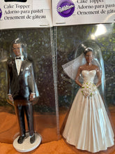 Load image into Gallery viewer, Miniature Wedding Couple Figures
