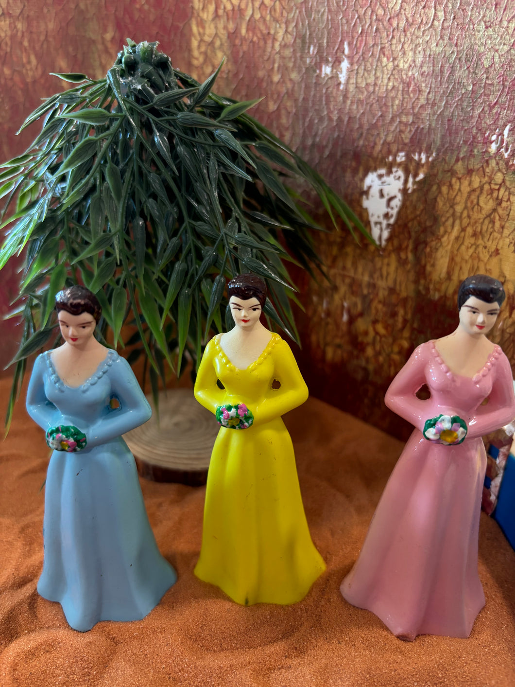 Economy Vintage Bridgemaids