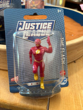 Load image into Gallery viewer, Mini Superheros
