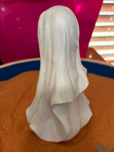 Load image into Gallery viewer, Mini Shrouded Ghost Figure
