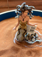 Load image into Gallery viewer, Mini Medusa
