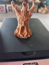 Load image into Gallery viewer, Mini Spooky Tree
