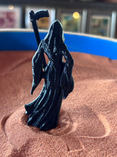 Load image into Gallery viewer, Miniature Reaper Figure
