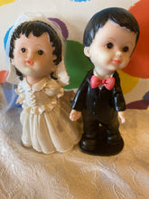 Load image into Gallery viewer, Vintage Cherub Wedding Couple

